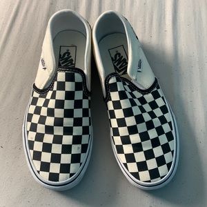 Checkered Vans black and white!